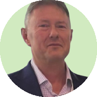 Webinar-speakers-2026_Ian-Owen_200x200.png